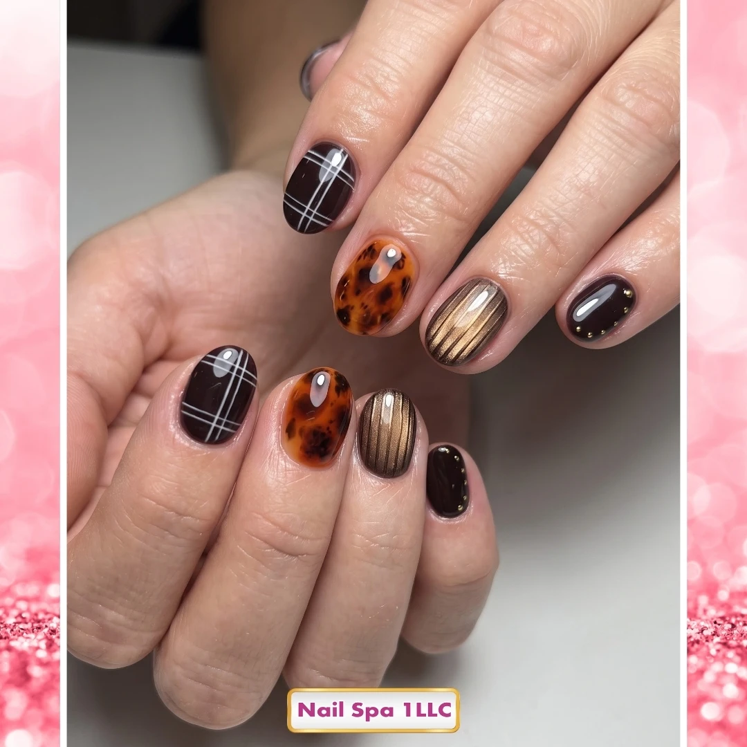 Gel nails art